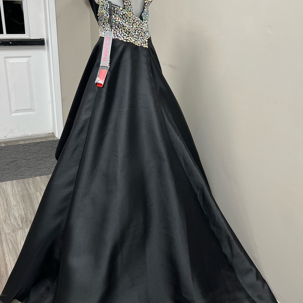 Black prom evening dress - Picture 2 of 5
